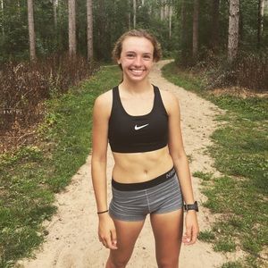 Meet your Posher, Kelsey